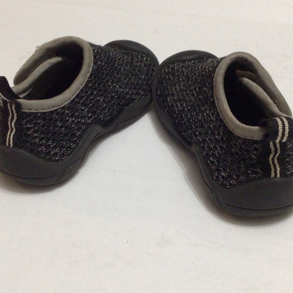 Comfy Black and Gray Kids Water Shoes - Picture 5 of 5